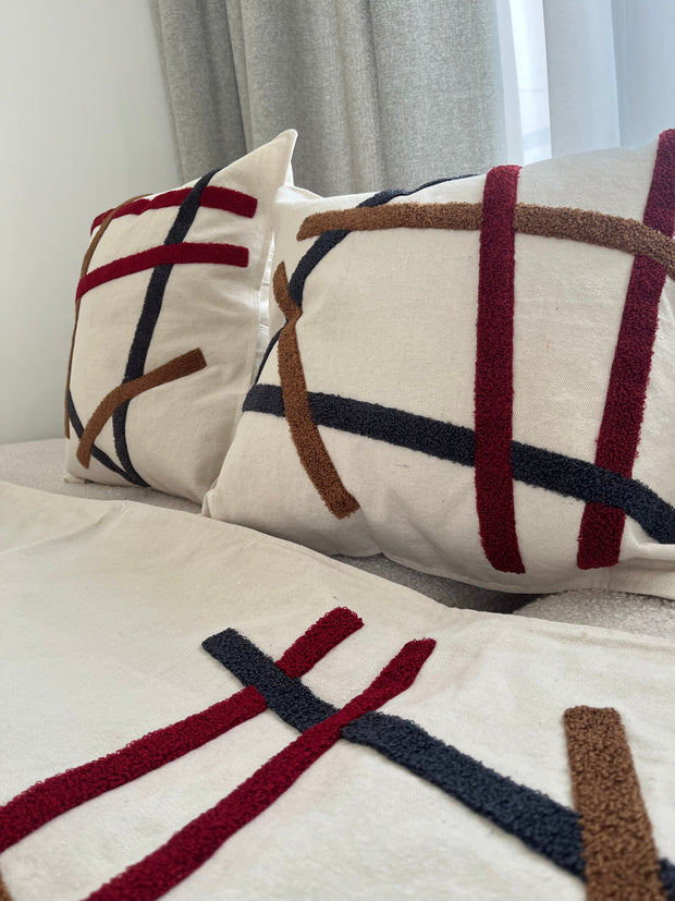 <h1>Cushions & Runners</h1>